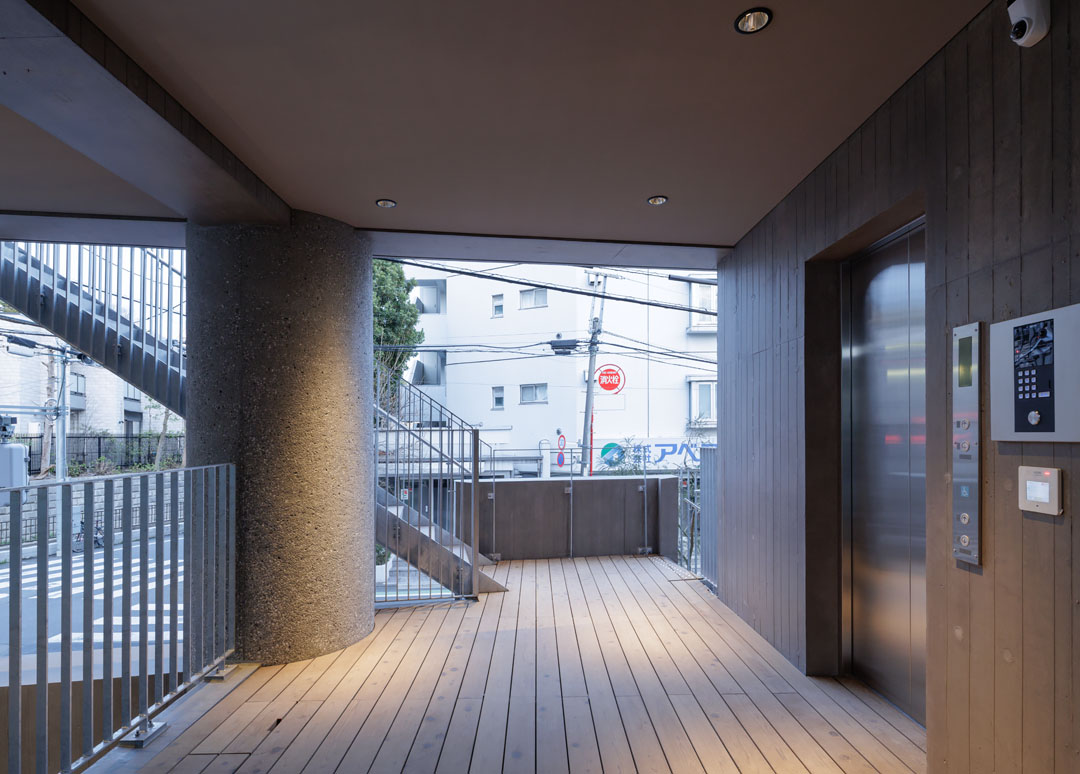 AXION Futakotamagawa 2F / 店舗