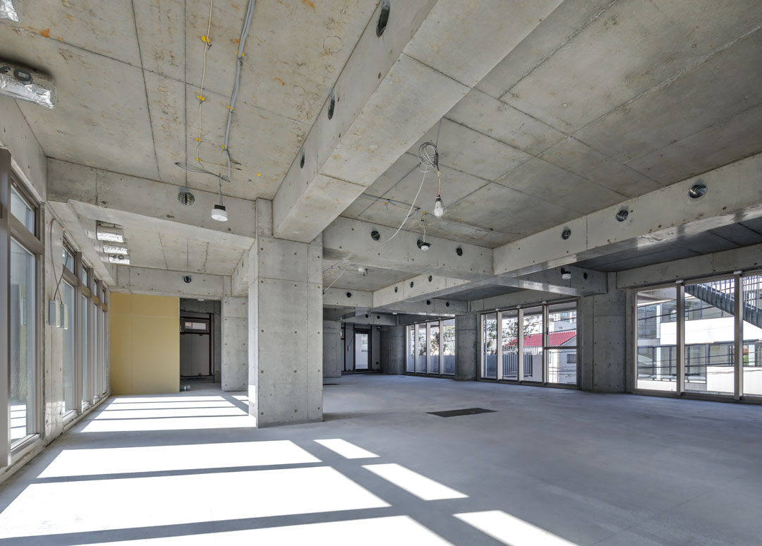 AXION Futakotamagawa 2F / 店舗