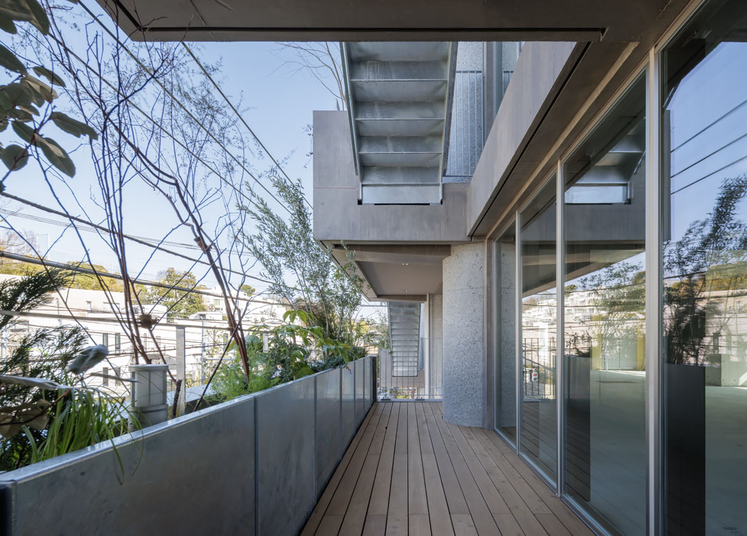 AXION Futakotamagawa 2F / 店舗