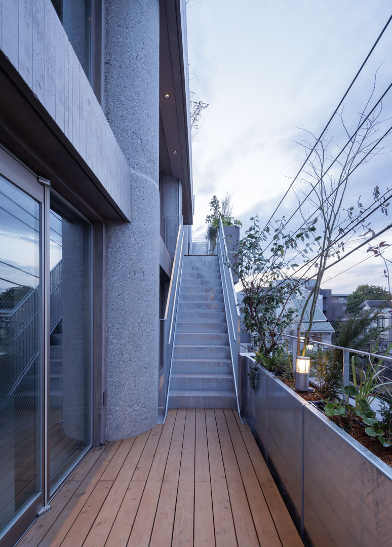 AXION Futakotamagawa 2F / 店舗