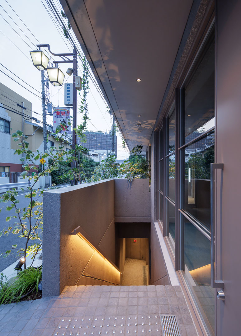 FUTAKOTAMAGAWA SEED B1F / 店舗