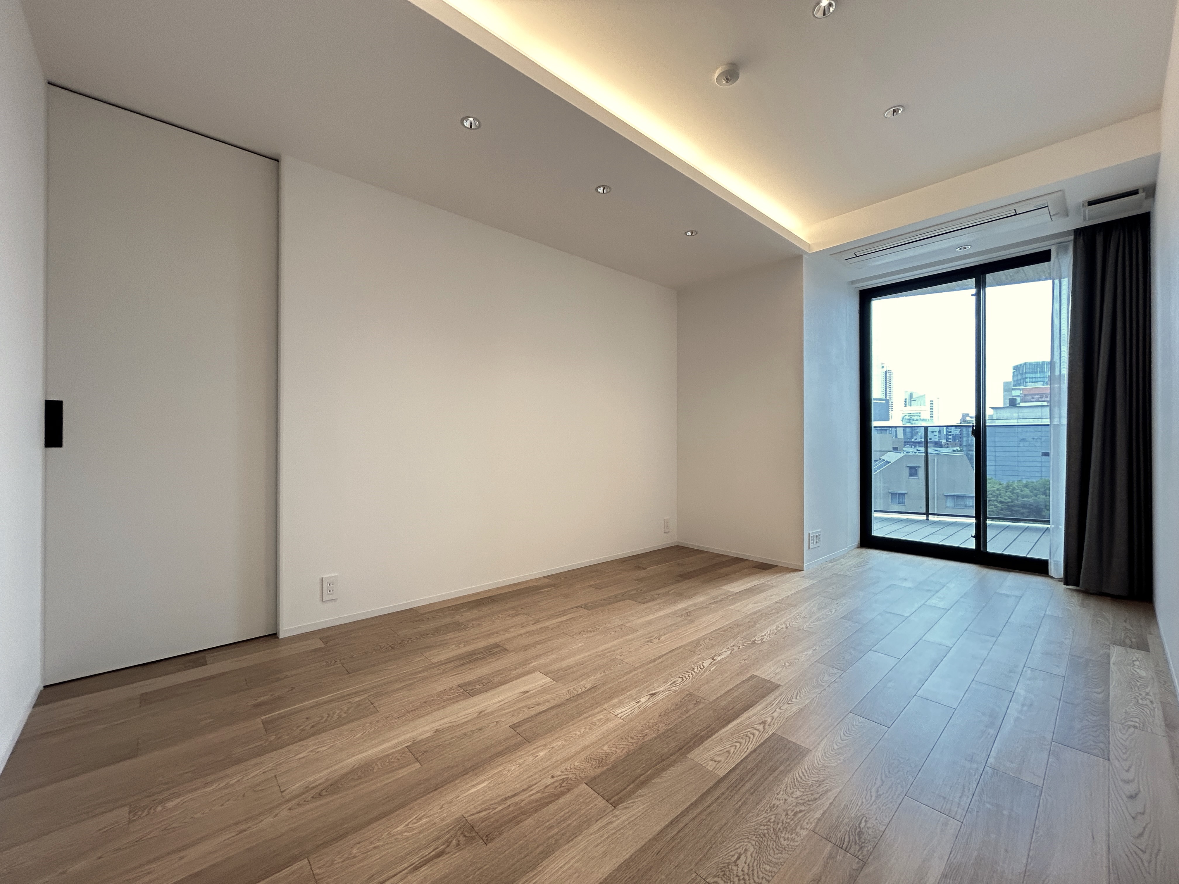 MINAMIAOYAMA 5F